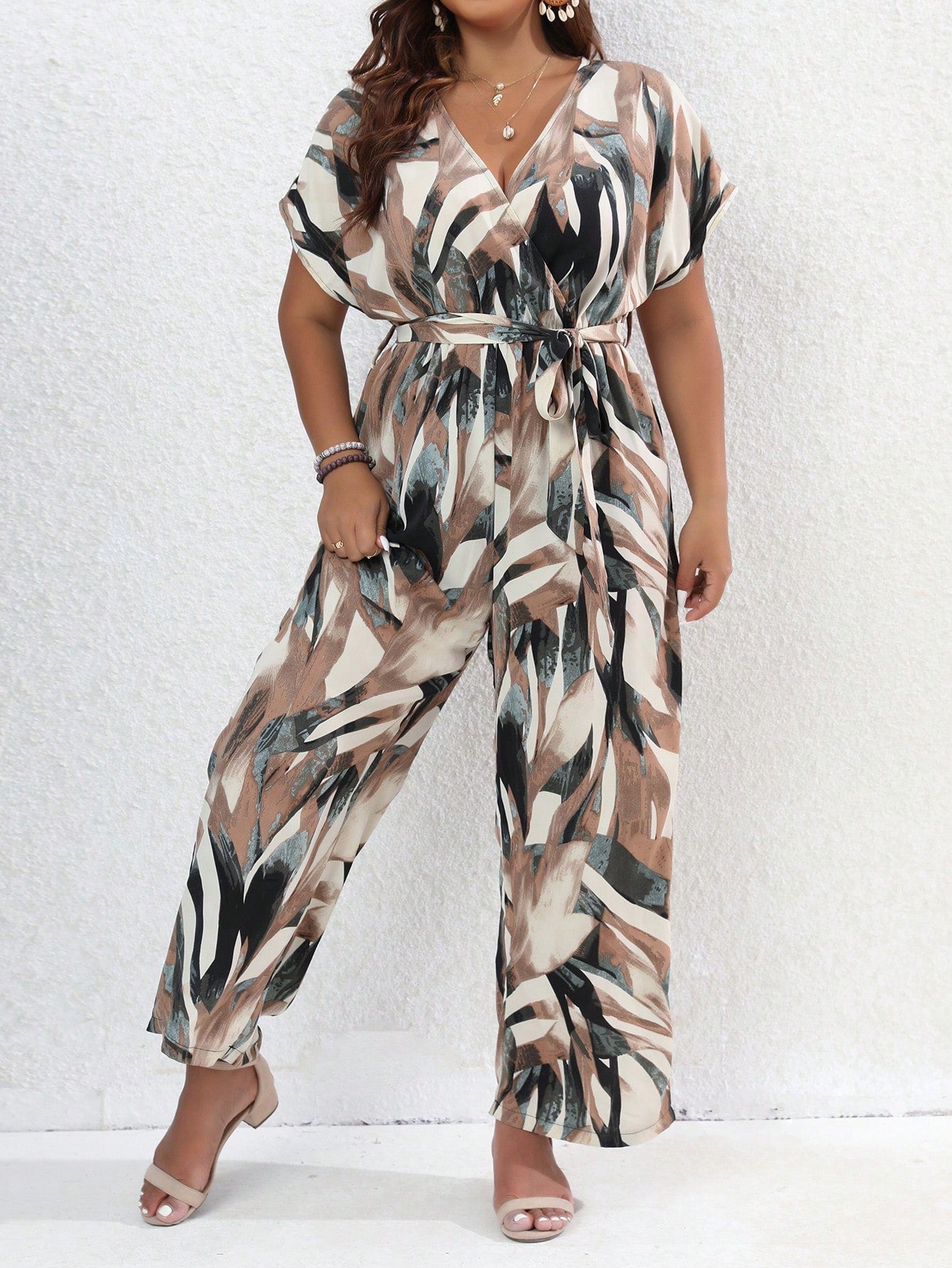 Batwing Sleeve Self Belt Surplice V-neck Plant Pattern Plus Size Jumpsuit