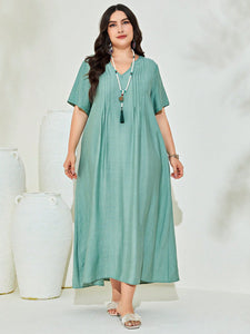 V-neck Pleated Line Plus Size Dress