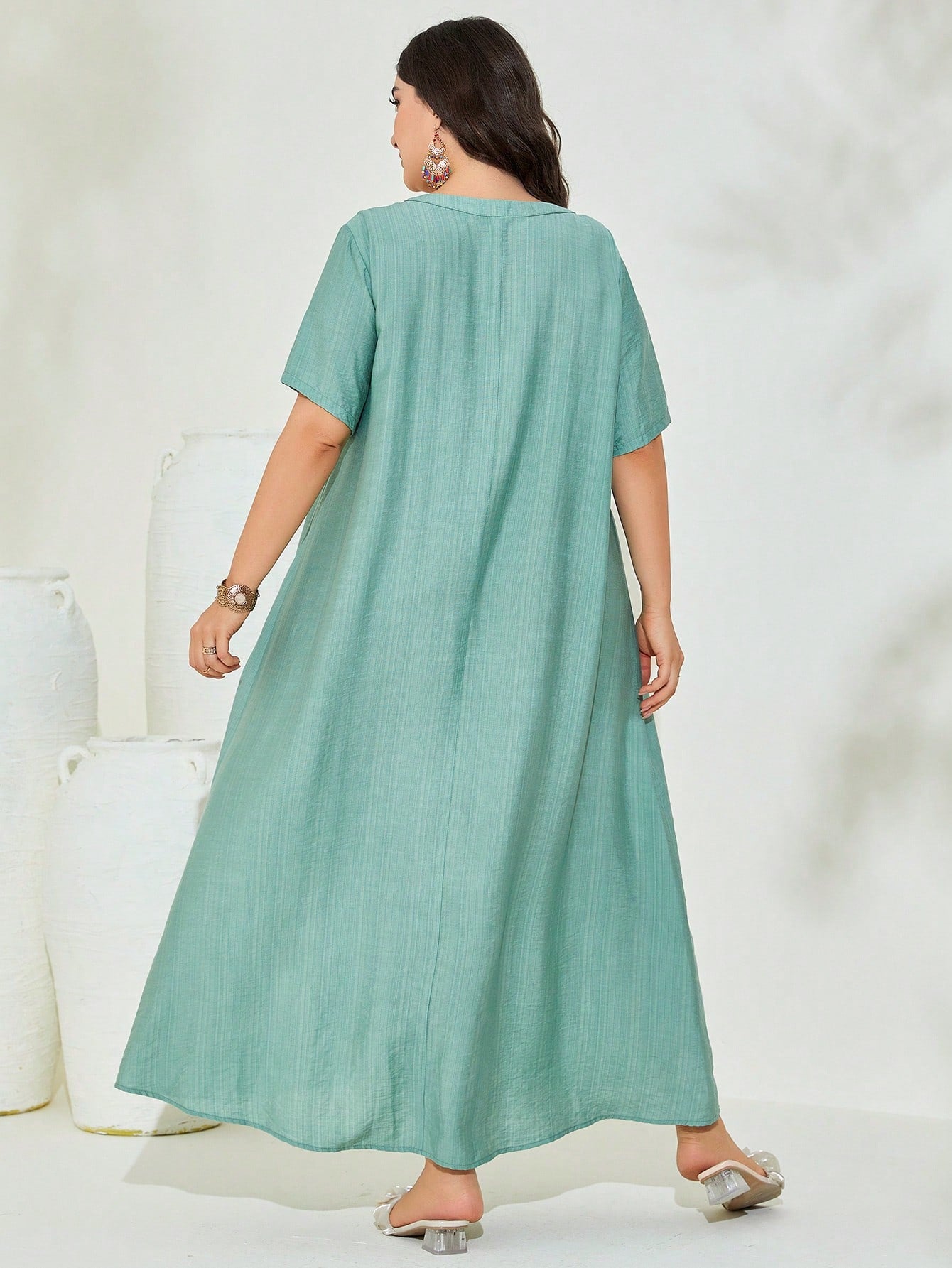 V-neck Pleated Line Plus Size Dress