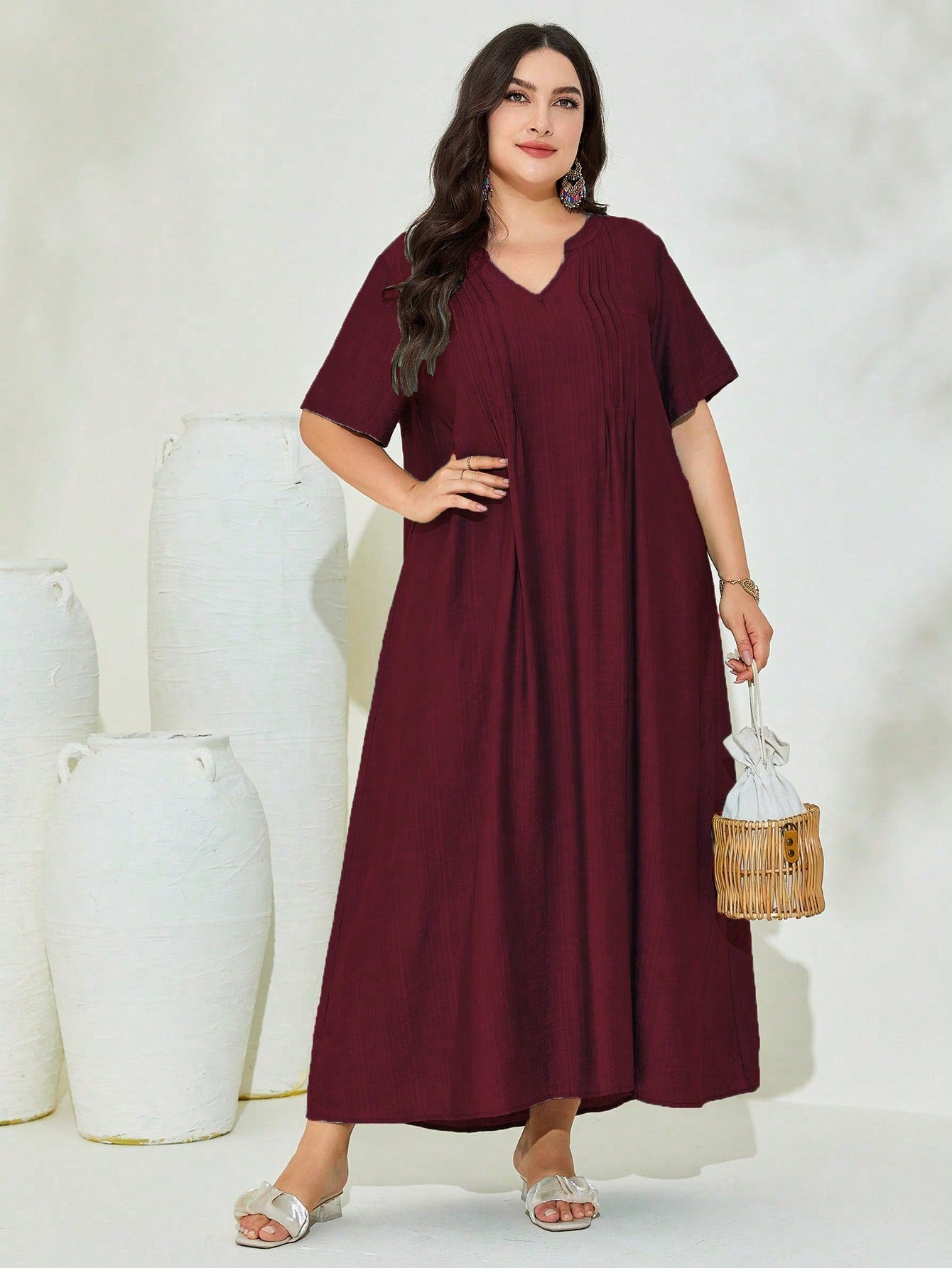 V-neck Pleated Line Plus Size Dress