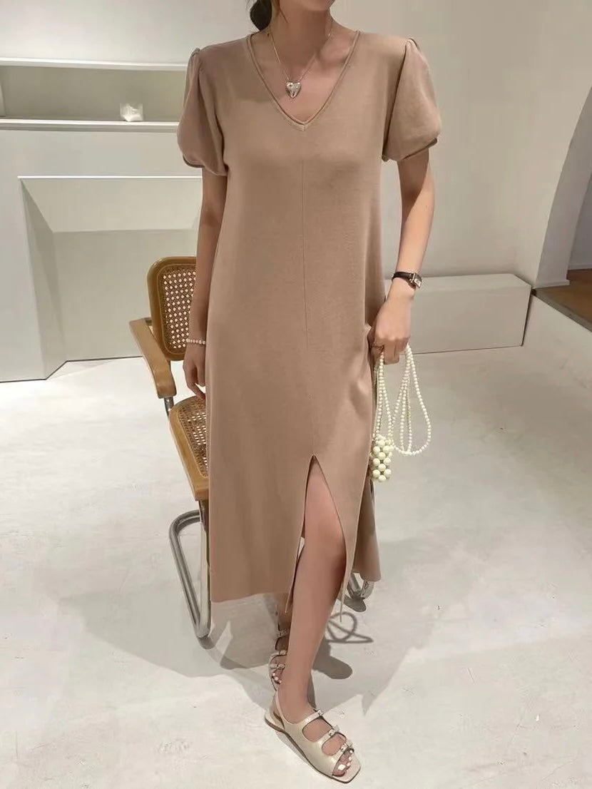 Front Slit Pleated Puff Sleeve V-neck Oversize Knitted Dress