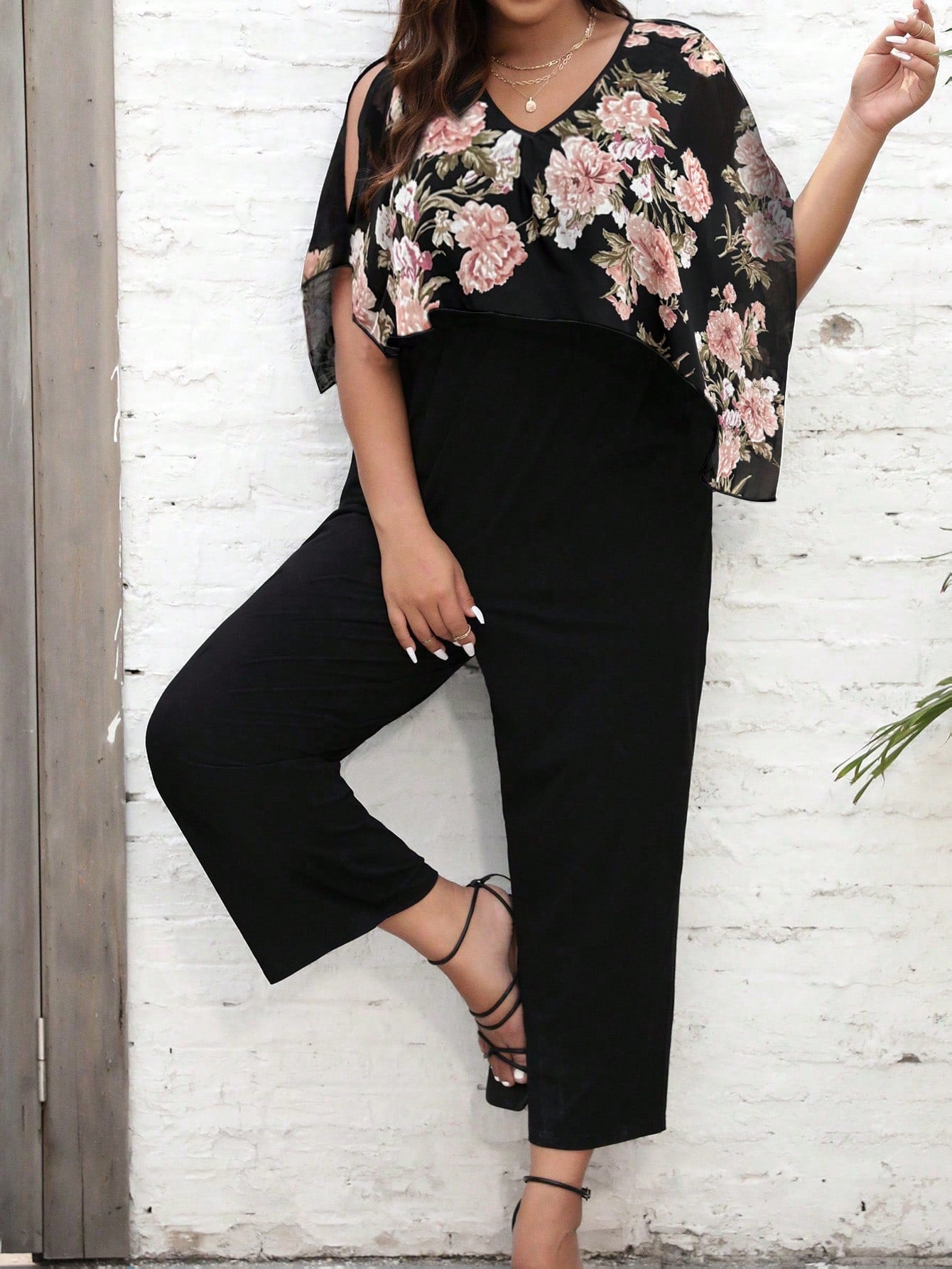 Back Zipper 2-layer Upper Cape Plus Size Jumpsuit