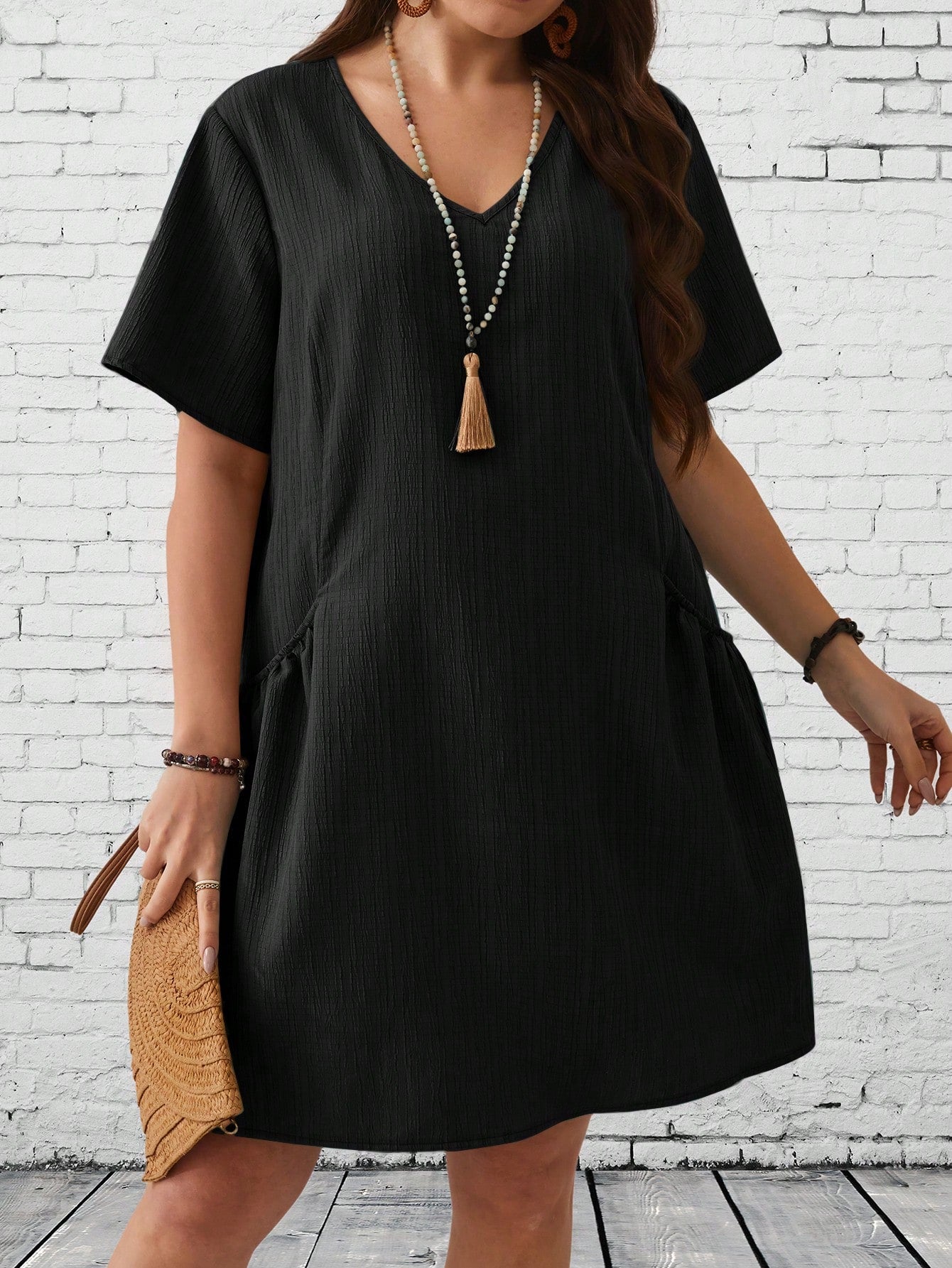 V-neck Side Pocket Solid Plus Size Dress