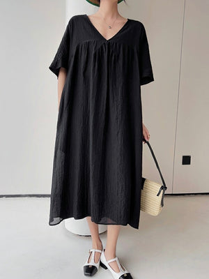 V-neck Batwing Sleeve Side Pocket Oversize / Plus Size Dress