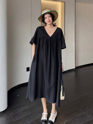 V-neck Batwing Sleeve Side Pocket Oversize / Plus Size Dress