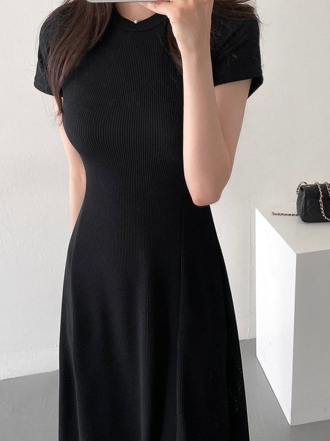 Round Neck A-line Solid Elegant Dress