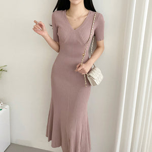High Quality V-neck A-line Elegant Knitted Dress