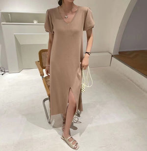 Front Slit Pleated Puff Sleeve V-neck Oversize Knitted Dress