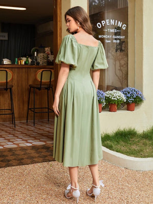 Elastic Sleeve Square Neck Solid Dress