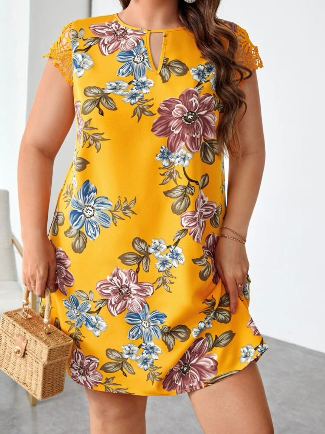 Embroidery Lace Sleeve Floral Plus Size Dress