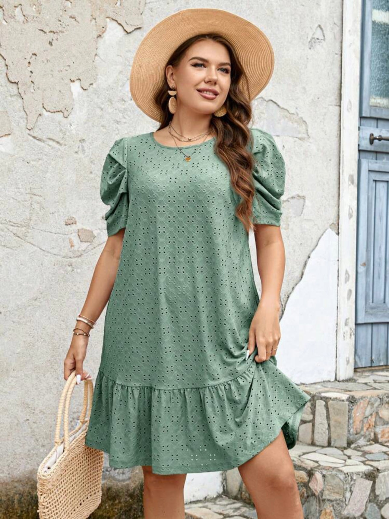 Ruched Sleeve Ruffle Hem Embroidery Lace Plus Size Dress