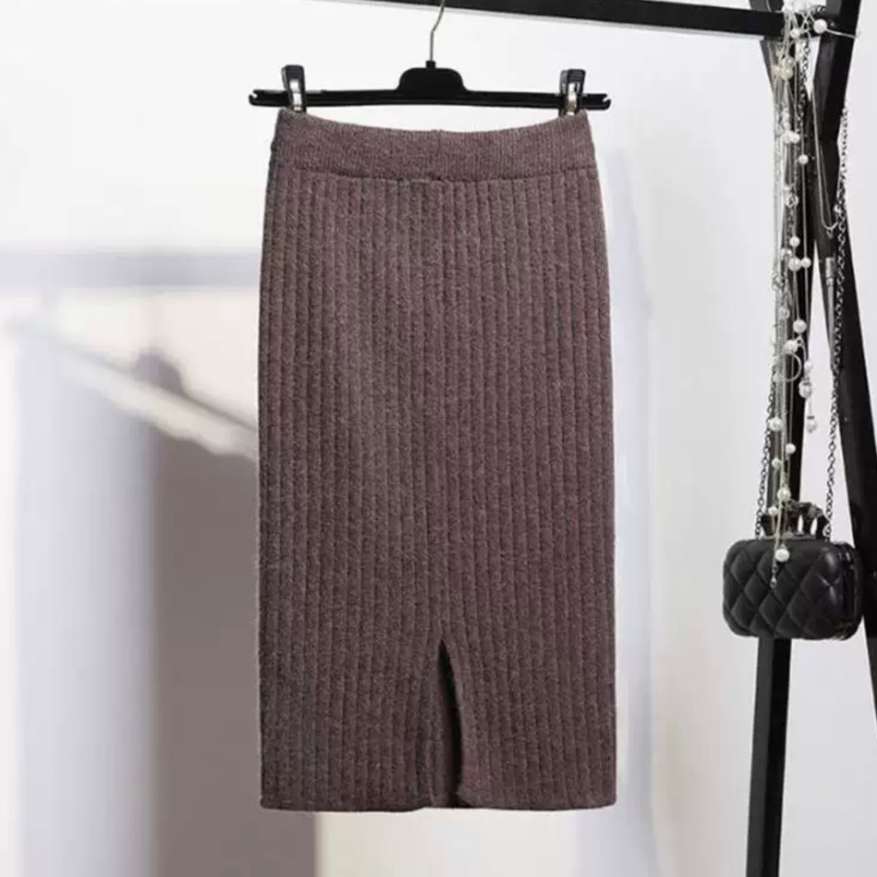 Back Slit Garter Waist Ribbed Knitted Skirt