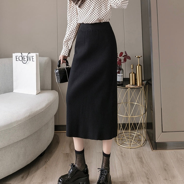 Back Slit Garter Waist Ribbed Knitted Skirt