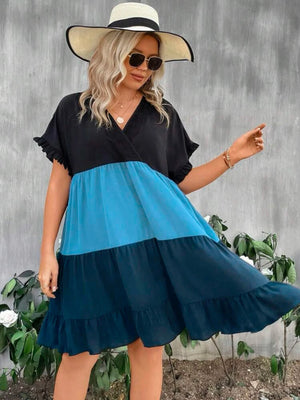 Color Block Batwing Ruffle Sleeve V-neck Plus Size Dress