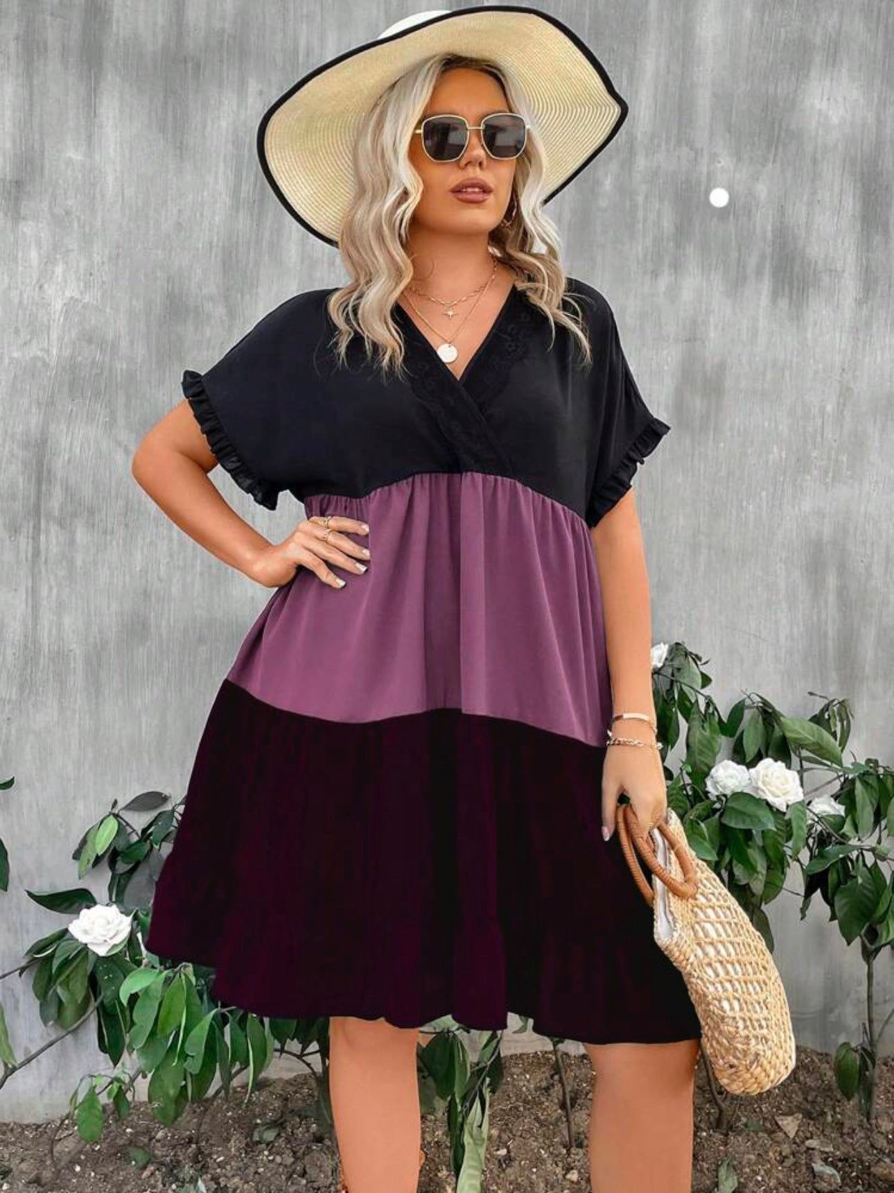 Color Block Batwing Ruffle Sleeve V-neck Plus Size Dress