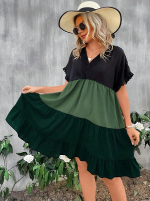 Color Block Batwing Ruffle Sleeve V-neck Plus Size Dress