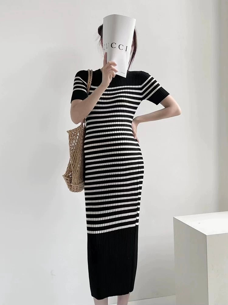 Korean Simple Elegant Stripe Knitted Dress