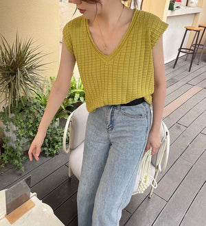 Embossed Waffle Pattern V-neck Oversize Knitted Top