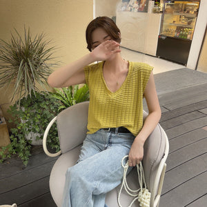 Embossed Waffle Pattern V-neck Oversize Knitted Top