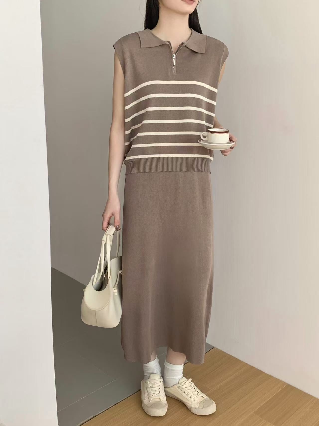 Zipper-up Collar Neck Sleeveless Stripe Top & Garter Back Slit Skirt Knitted Terno Set Coords