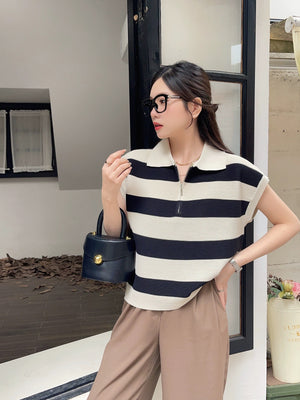 Zipper-up Collar Neck Stripe Pattern Oversize Knitted Top