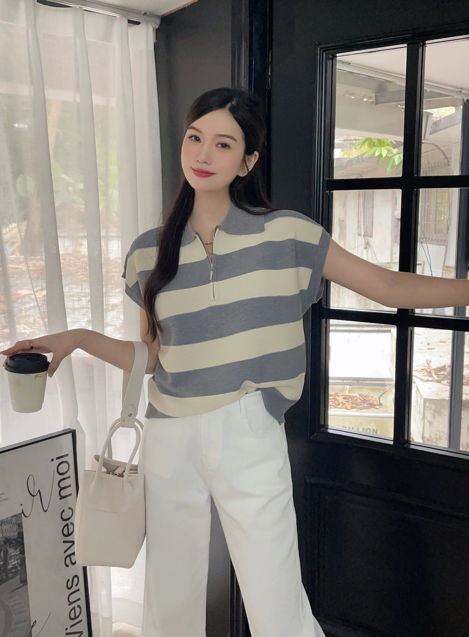 Zipper-up Collar Neck Stripe Pattern Oversize Knitted Top