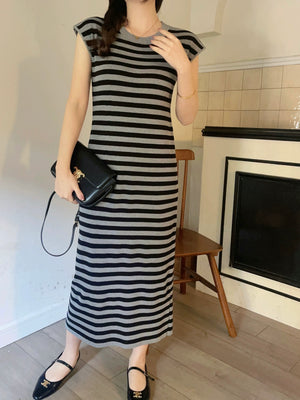 Slit Back Round Neck Stripe Knitted Dress