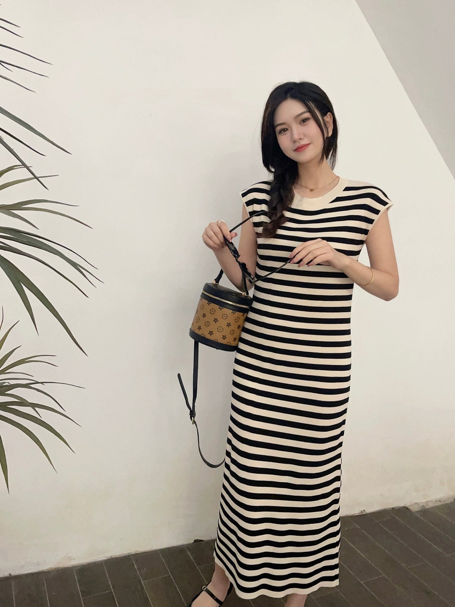 Slit Back Round Neck Stripe Knitted Dress