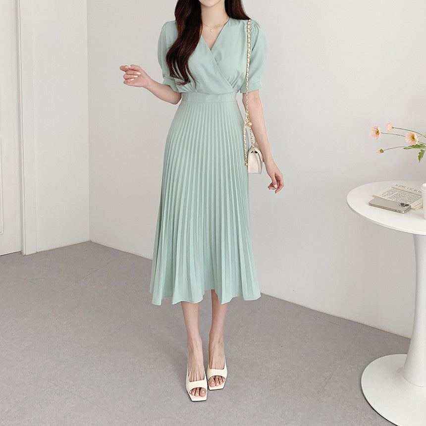 Surplice V-neck Puff Sleeve Back Zipper Pleated Dress