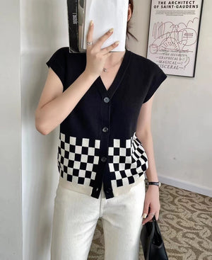 Button Down 2 Tone Checker Pattern Oversize Knitted Top