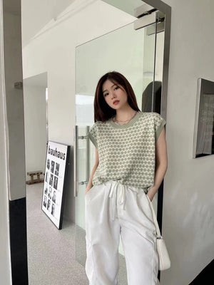 Geometric Pattern Color Contrasted Oversize Knitted Top