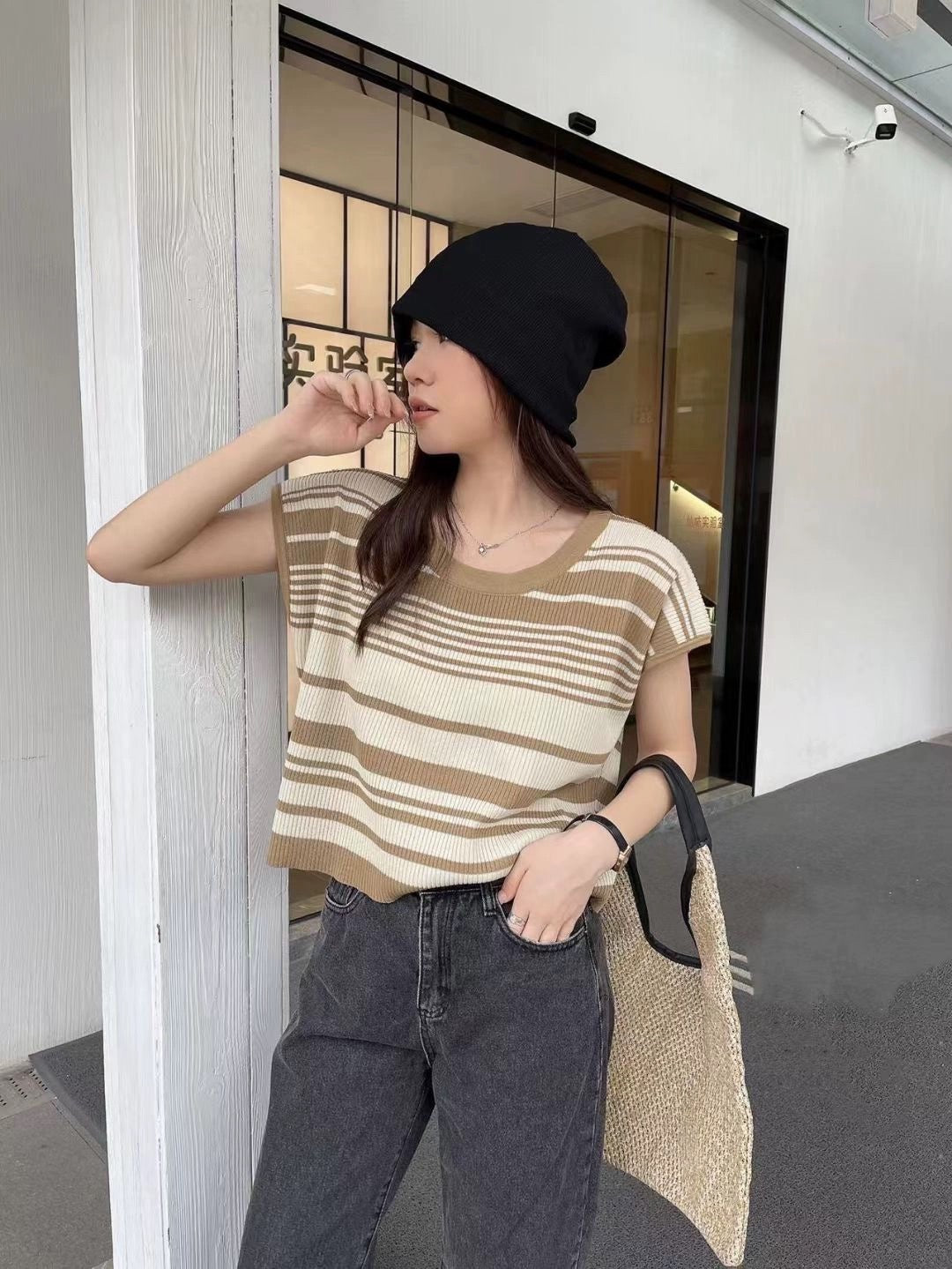 Stripe Round Neck Oversize Knitted Top