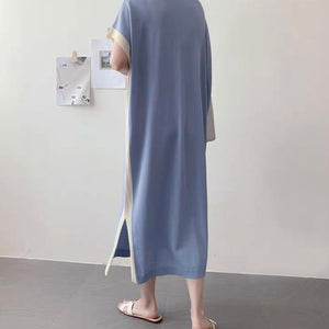 Side Slit Two Tone Round Neck Oversize Knitted Dress