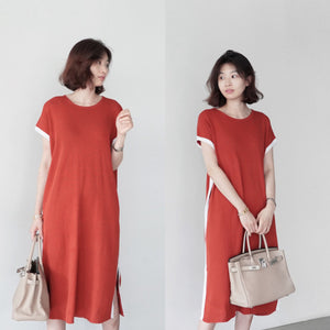 Side Slit Two Tone Round Neck Oversize Knitted Dress