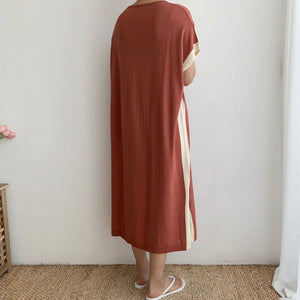 Side Slit Two Tone Round Neck Oversize Knitted Dress