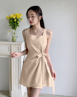 Cover-up Front Self Tie Bowknot Square Neck Dress