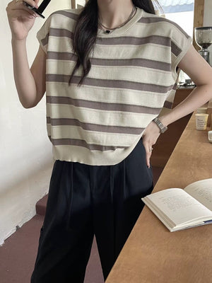 Embossed Stripe Pattern Oversize Knitted Top