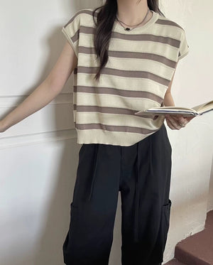 Embossed Stripe Pattern Oversize Knitted Top