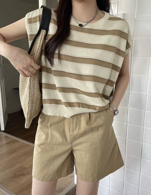 Embossed Stripe Pattern Oversize Knitted Top