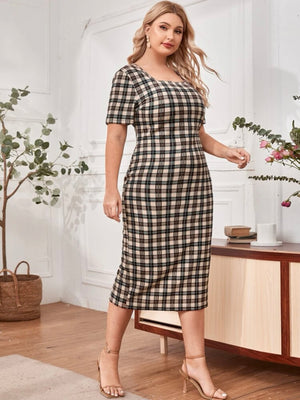 Square Neck Plaid Pattern Plus Size Dress