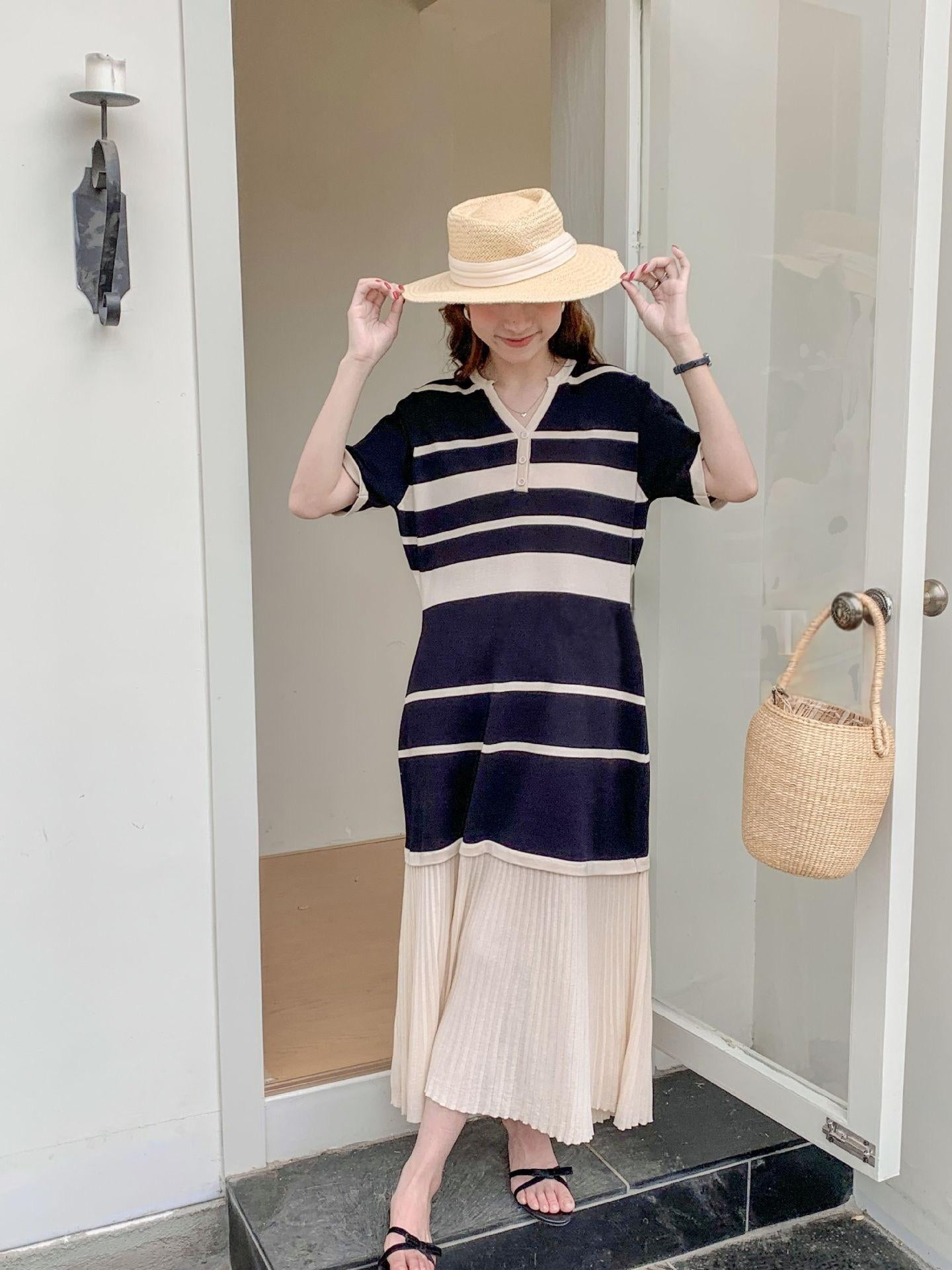 Button Down Stripe Upper Mixed Pleated Hem Loose Knitted Dress