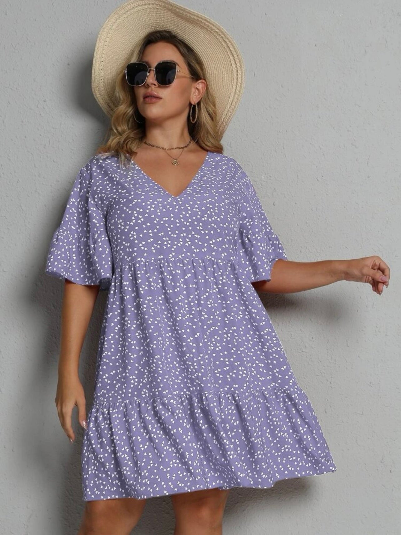 Heart Pattern V-neck Trumpet Sleeve Flounce Hem Plus Size Babydoll Dress