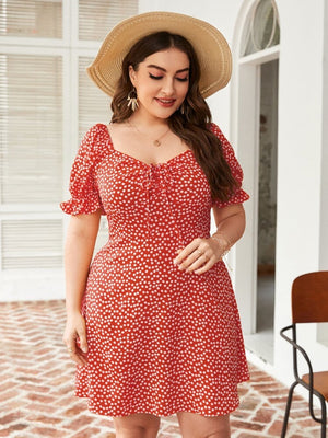 Ruched Bust Front String Elastic Sleeve Ditsy Floral Plus Size Dress