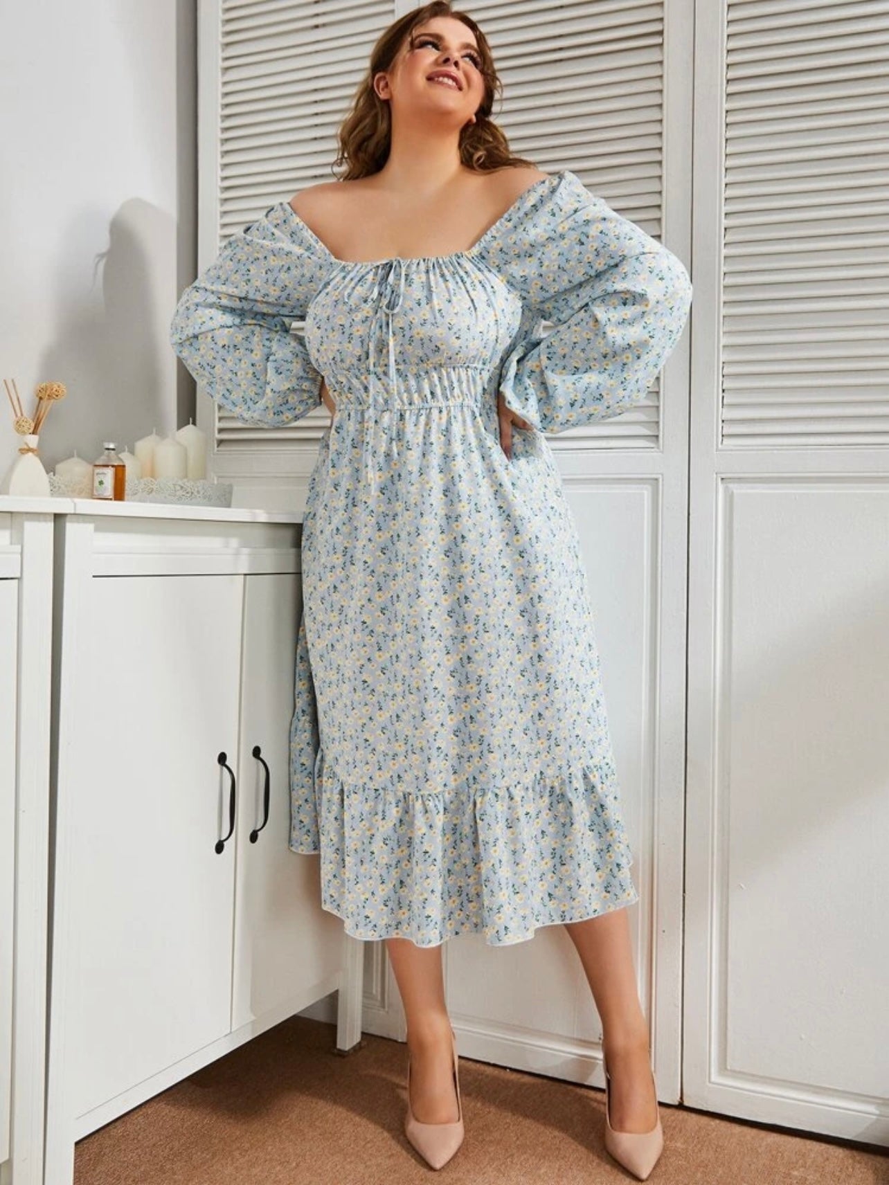 Ditsy Floral Front Drawstring Long Sleeve Shirred Waist Plus Size Smock Dress