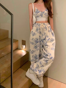 Floral Printed Cami Top and Garter Pants Terno
