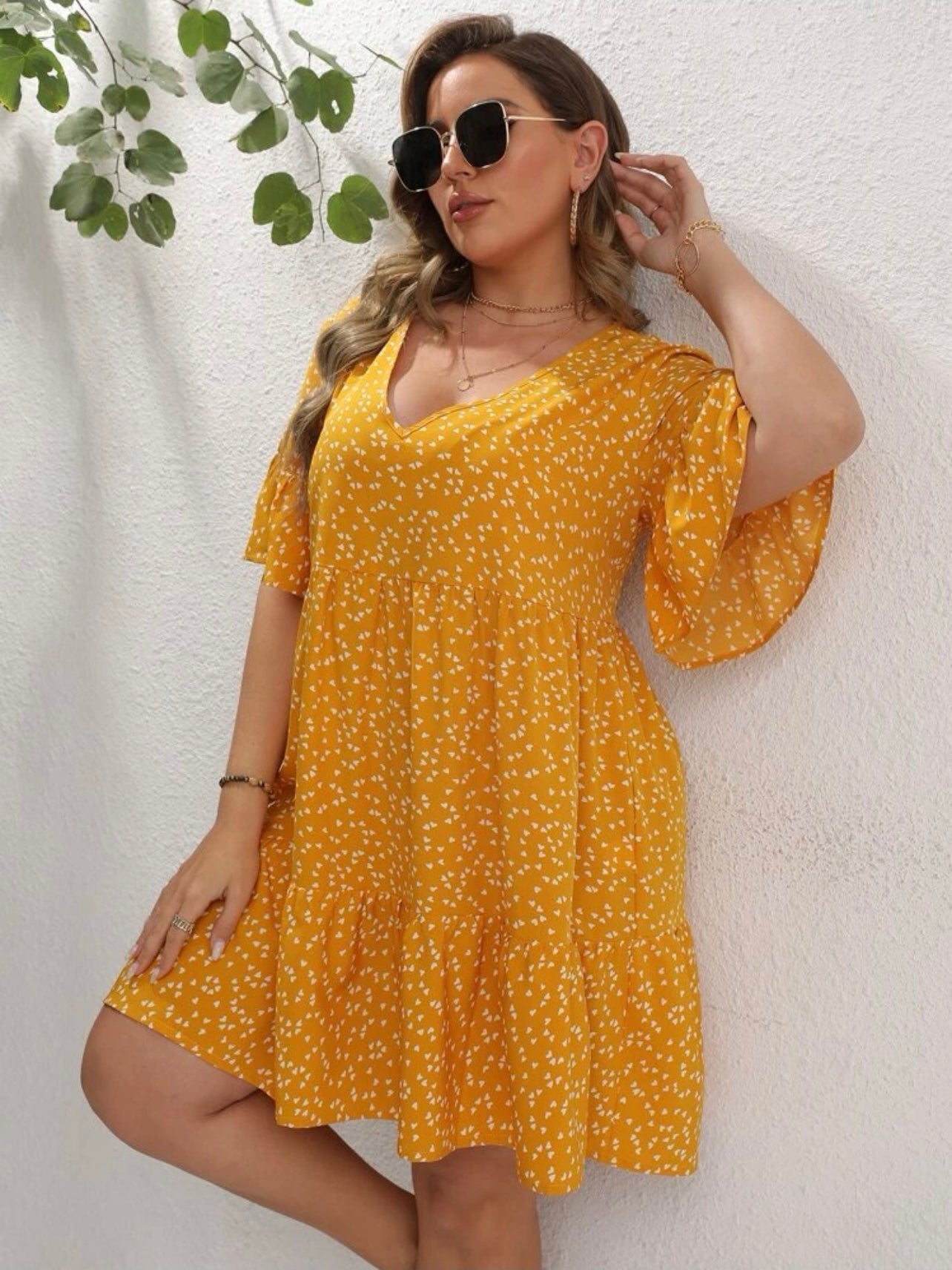 Heart Pattern V-neck Trumpet Sleeve Flounce Hem Plus Size Babydoll Dress