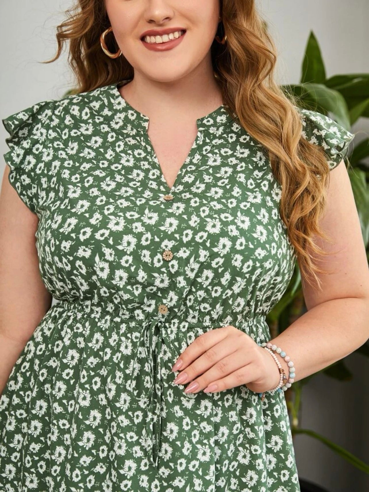 Drawstring Ditsy Floral Button Detail Plus Size Dress