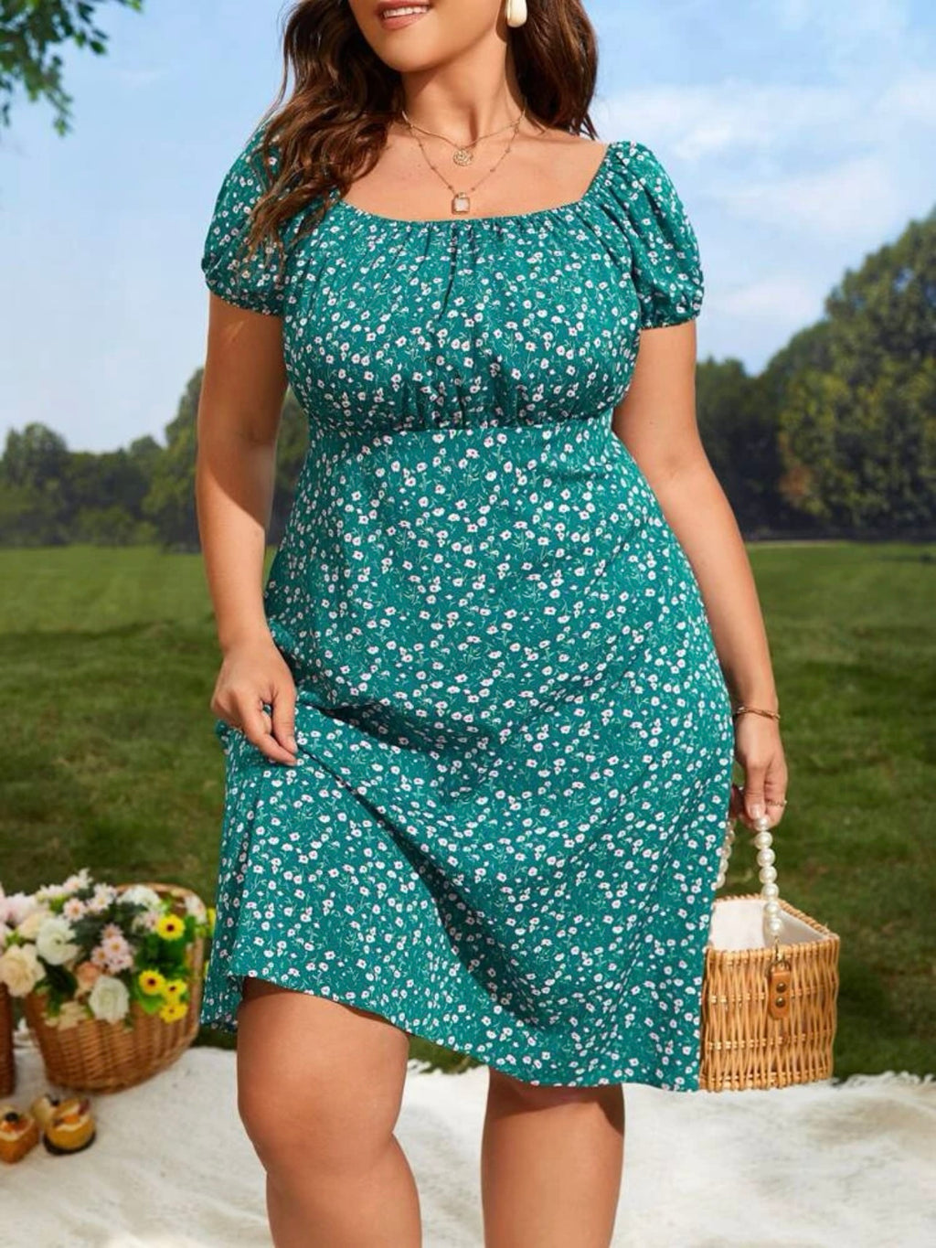 Ditsy Floral Elastic Neck & Sleeve Plus Size Dress