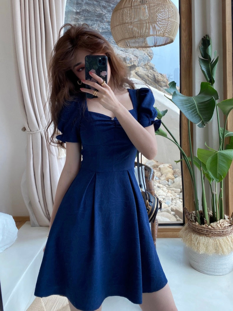 Sweetheart Neckline Elastic Sleeve Solid Dress