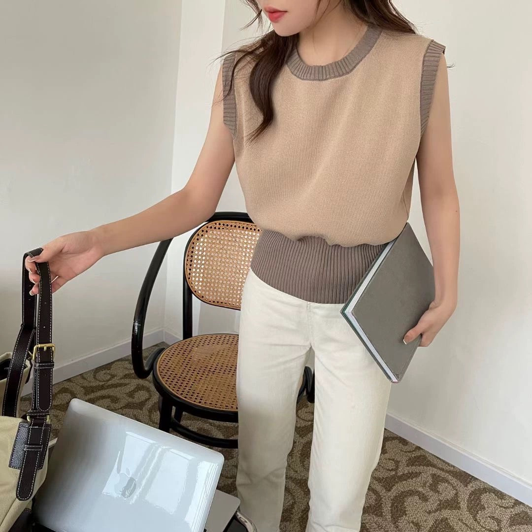 Two Tone Sleeveless Oversize Knitted Top